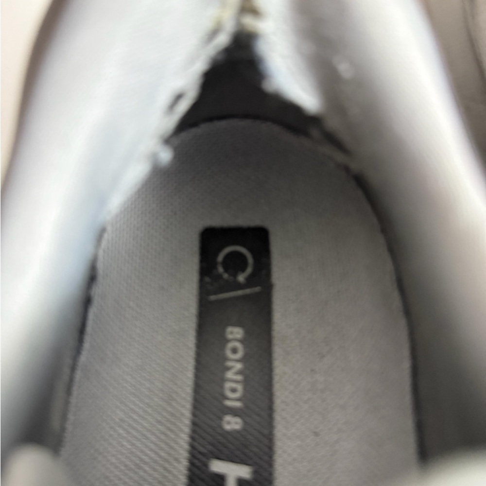 Hoka bondi 8 Gray Running Shoes - Picture 4 of 6